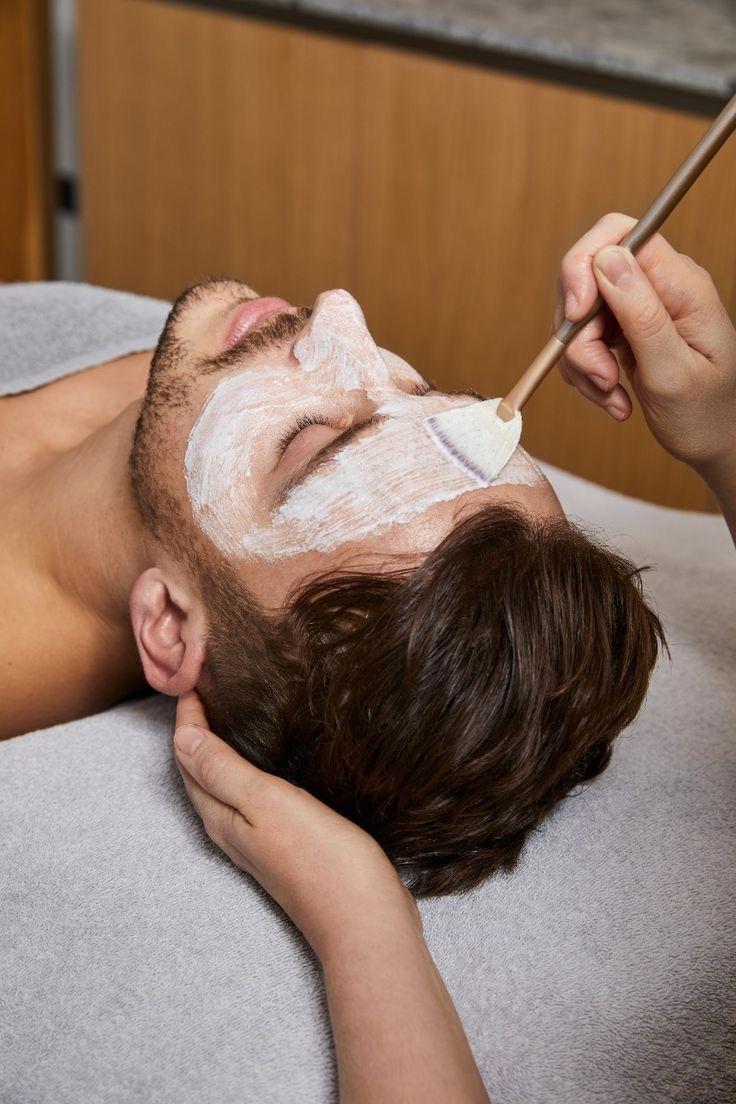 Man receiving a cleanse on his T-zone during the Gentlemen's Signature Facial at Veronika's Aesthetics